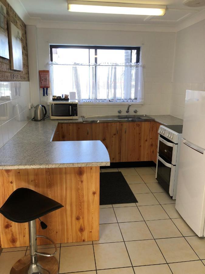 Avaleen Lodge Motor Inn Nowra Zewnętrze zdjęcie