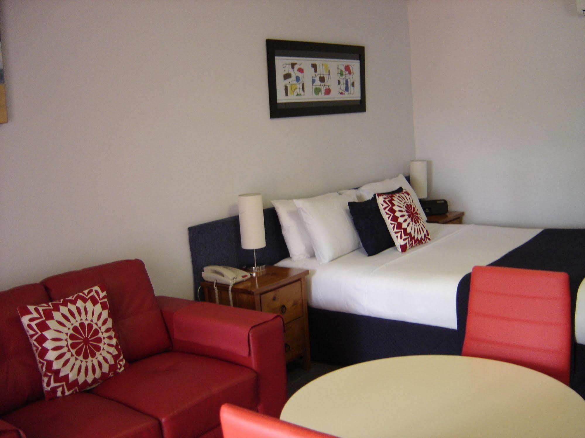 Avaleen Lodge Motor Inn Nowra Zewnętrze zdjęcie