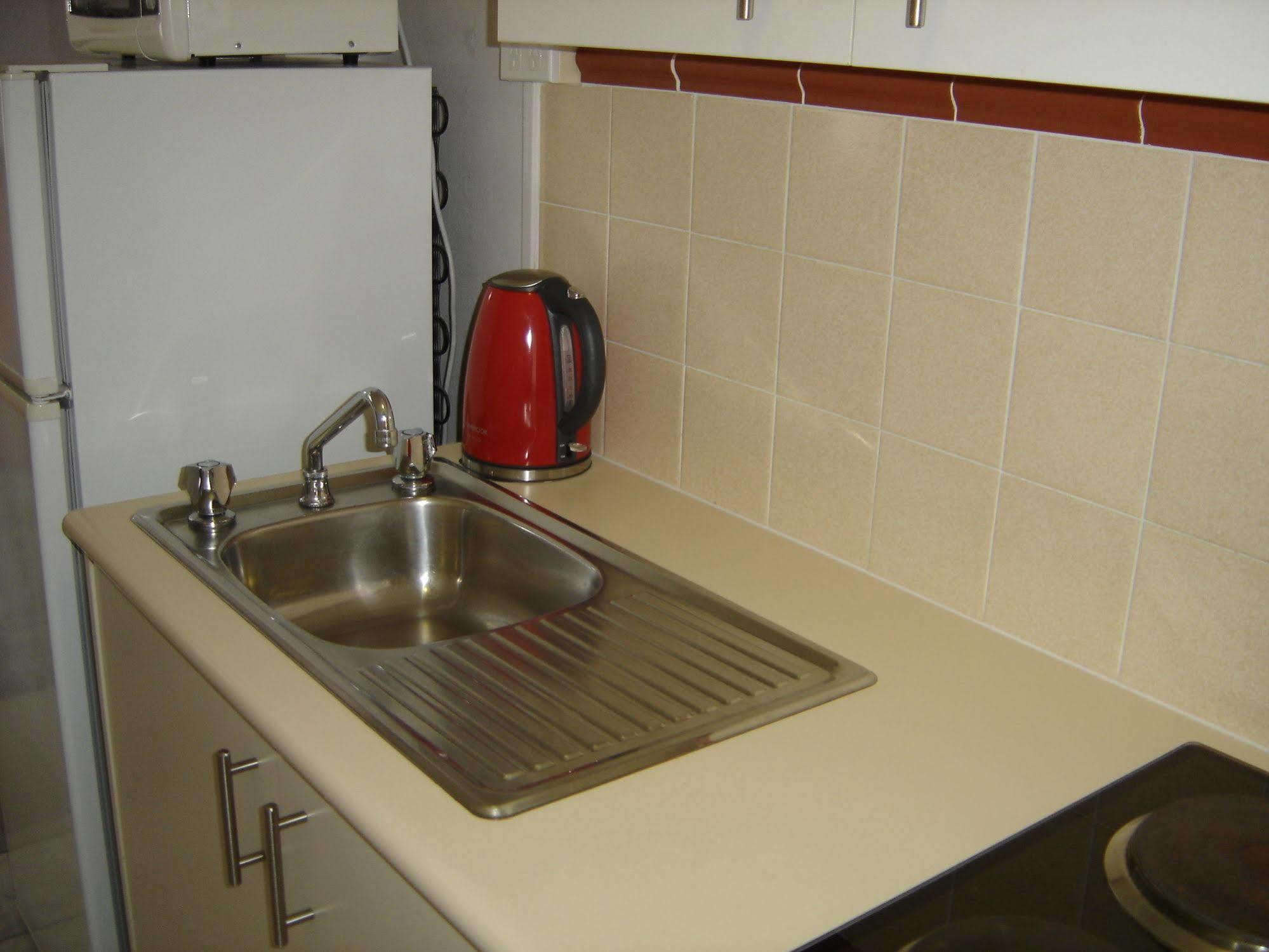 Avaleen Lodge Motor Inn Nowra Zewnętrze zdjęcie
